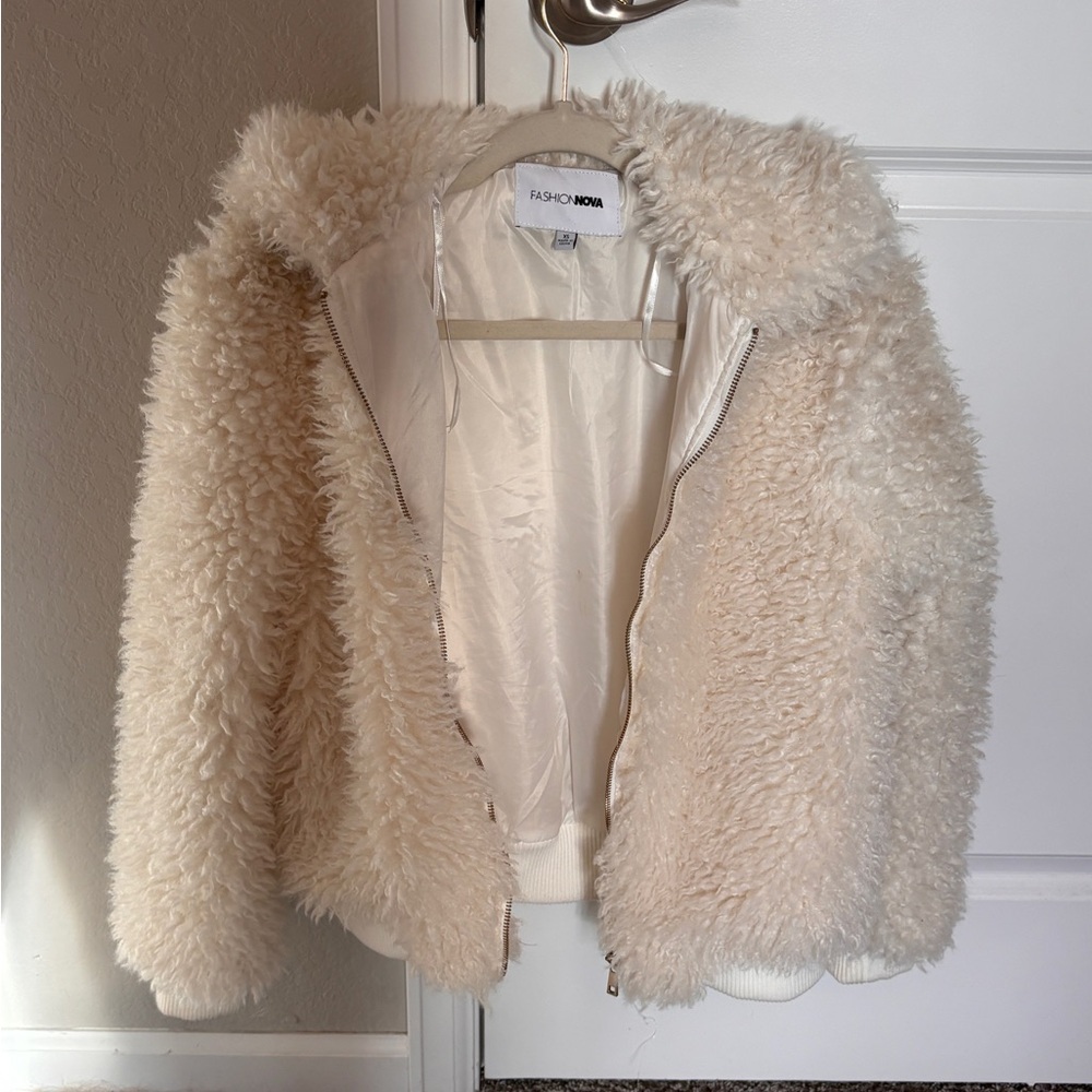 Fashion Nova Cream Faux Shearling Teddy Jacket